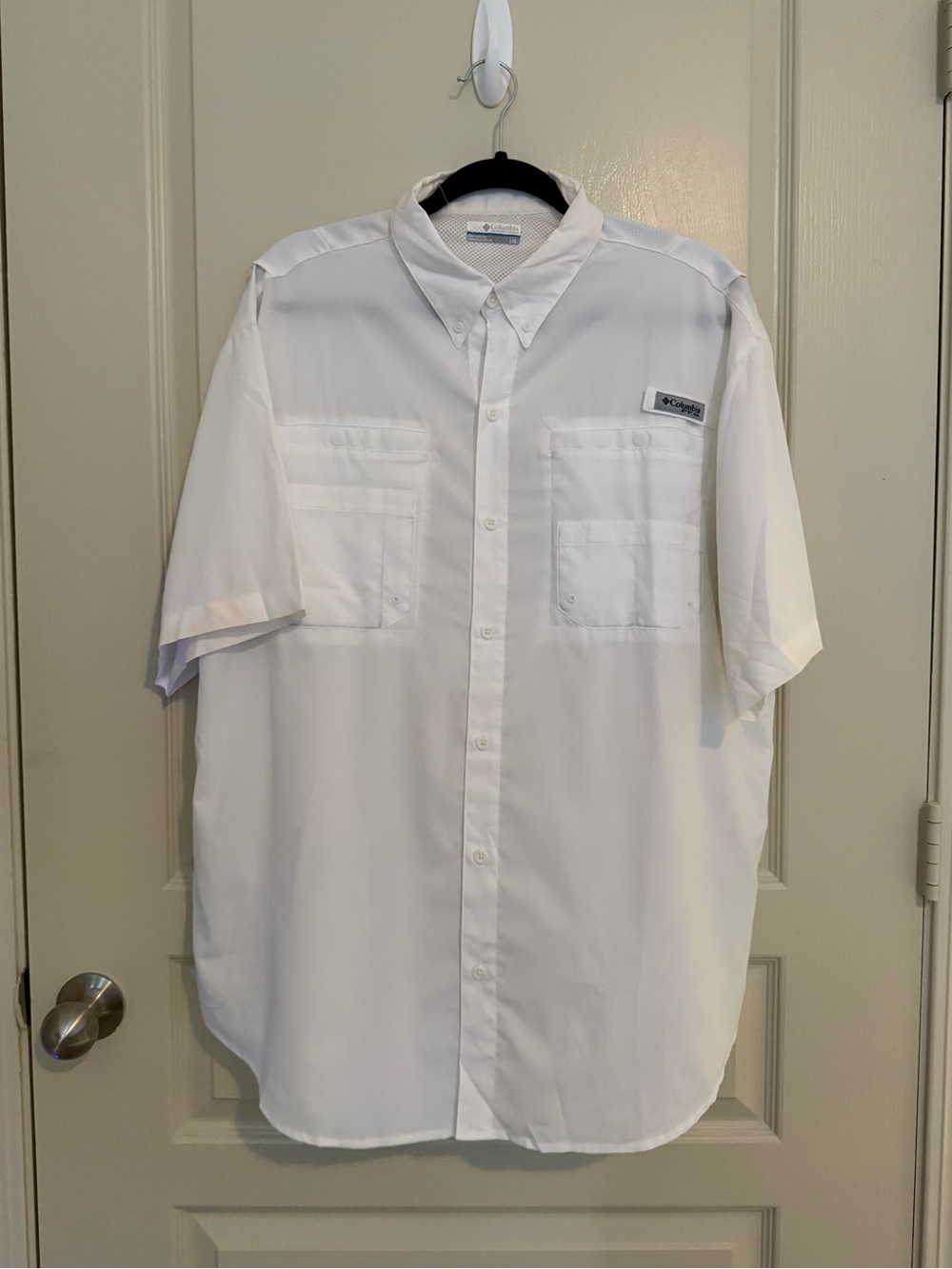 Columbia Men's Short-Sleeve Button-Down Shirt - White
